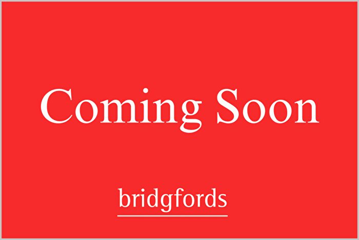 2 Bedroom House To Rent In Whiteacre Road, Ashton-Under-Lyne, OL6