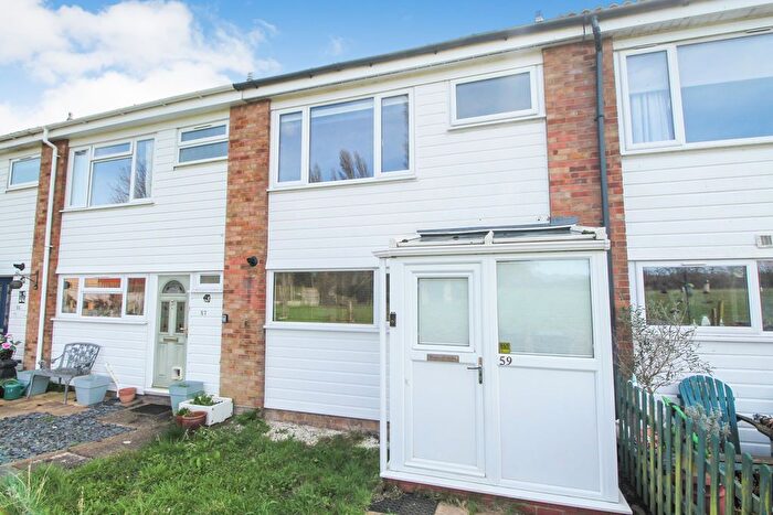 3 Bedroom Terraced House For Sale In Chapel Fields, Great Barford, MK44