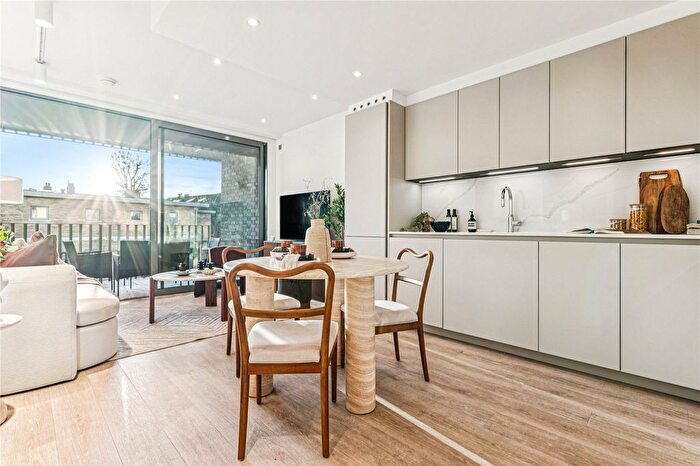 2 Bedroom Flat For Sale In Maud Chadburn Place, SW4
