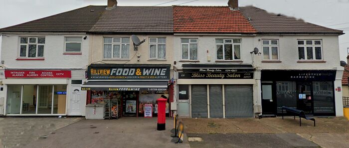 1 Bedroom Flat To Rent In Hillview Avenue, Hornchurch, RM11