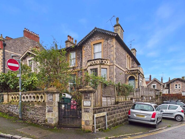 3 Bedroom Apartment For Sale In Connaught Place, Weston-super-Mare, North Somerset, BS23