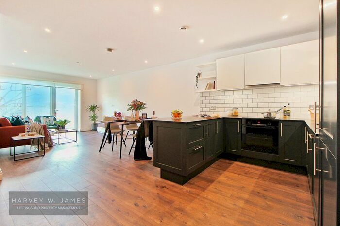 2 Bedroom Flat To Rent In Chapman House, Filmworks, W5