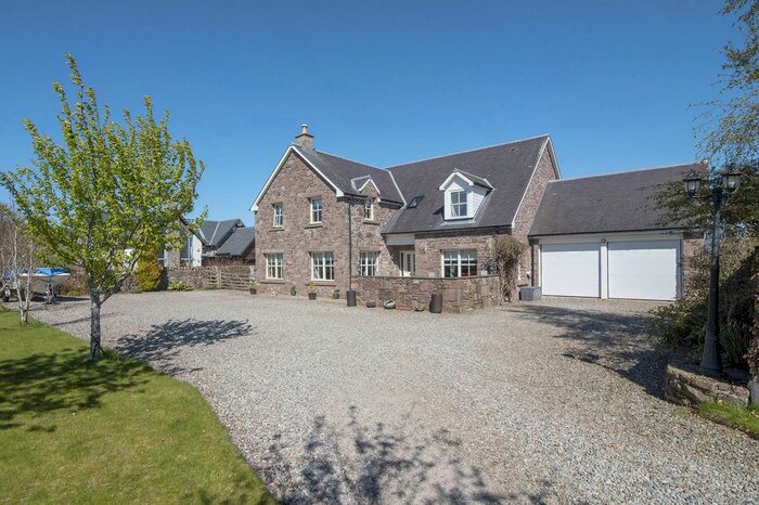 4 Bedroom Detached House For Sale In North Dowald, Crieff, PH7