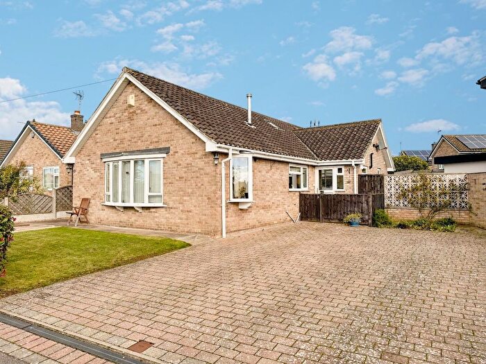 4 Bedroom Detached Bungalow For Sale In Hambleton Way, Easingwold, York, YO61