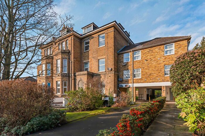 1 Bedroom Flat For Sale In Anerley Park, Penge, SE20