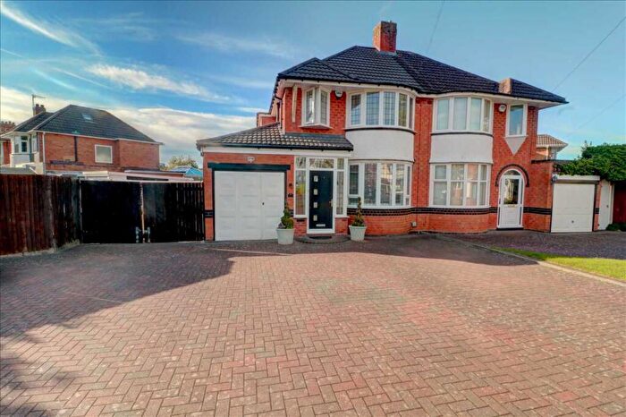 3 Bedroom Semi Detached House For Sale In Bentley Road, Castle Bromwich, B36