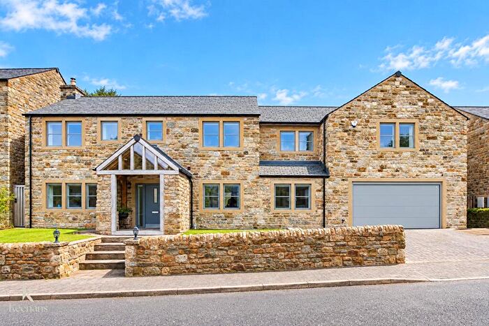 7 Bedroom Detached House For Sale In Bishops Court, Rossendale, BB4