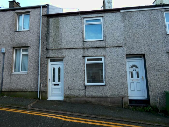2 Bedroom Terraced House To Rent In Caernarfon, Gwynedd, LL55