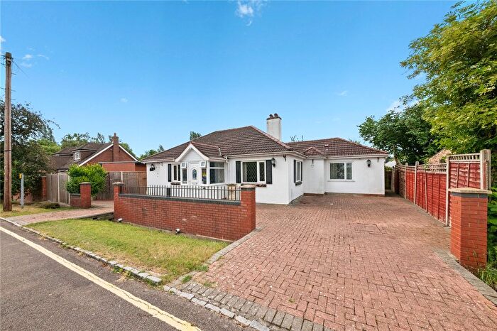 3 Bedroom Bungalow For Sale In Poplar Road, Denham, Uxbridge, Buckinghamshire, UB9