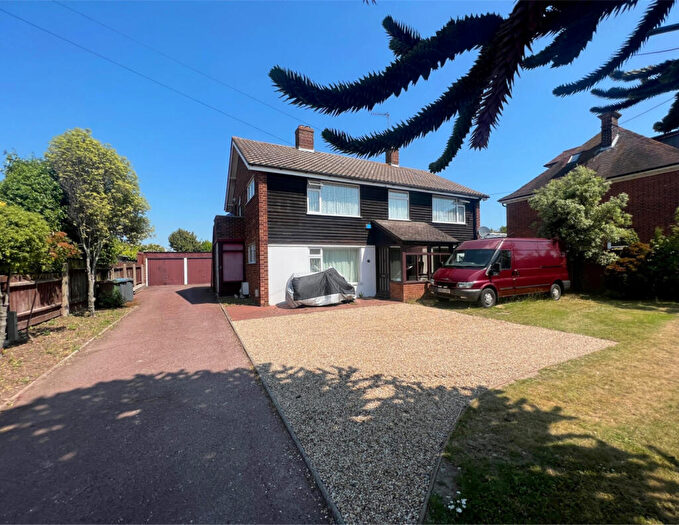 2 Bedroom Flat To Rent In High Road East, Felixstowe, IP11