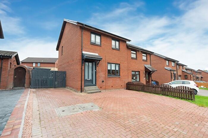 3 Bedroom Semi-Detached House For Sale In Argyll Place, Bellshill, ML4