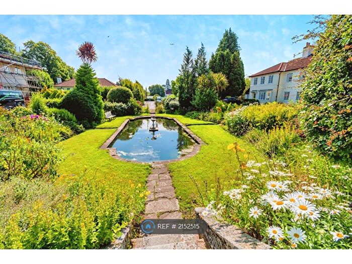 3 Bedroom End Of Terrace House To Rent In Highfield Close, Southampton, SO17