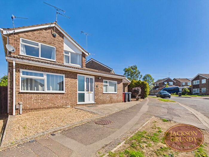 3 Bedroom Detached House For Sale In Ash Rise, Kingsthorpe, NN2