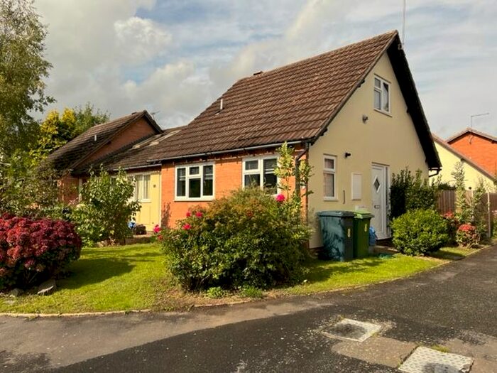 1 Bedroom End Of Terrace House To Rent In Rothley Drive, Shrewsbury, SY3