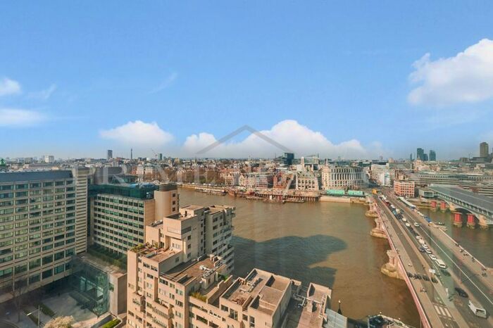 2 Bedroom Flat To Rent In One Blackfriars, - Blackfriars Road, London, SE1