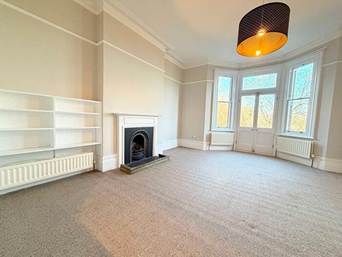 2 Bedroom Flat To Rent In Tanza Road, London, NW3