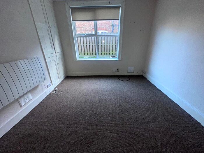 1 Bedroom Flat To Rent In Flat, St Andrews Road, MK40