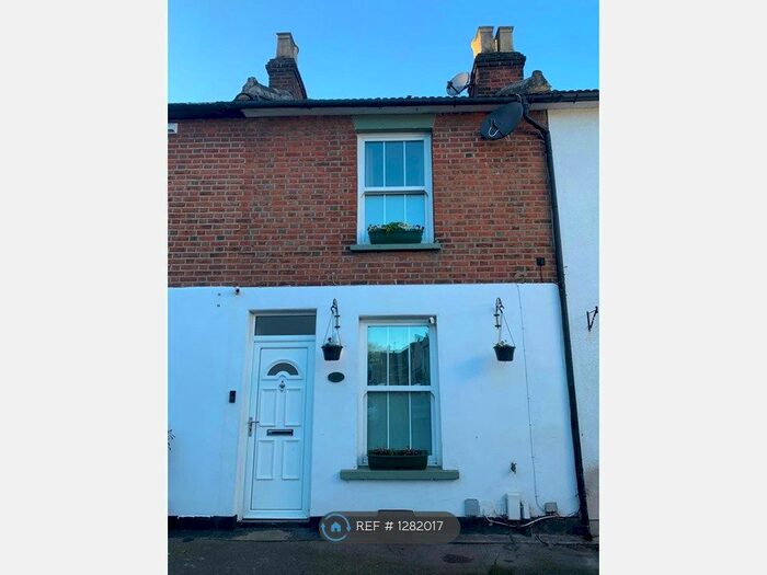 2 Bedroom Terraced House To Rent In Adelphi Road, Epsom KT17