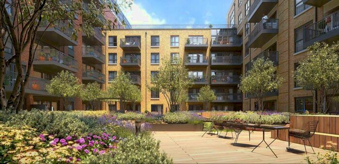 2 Bedroom Flat To Rent In Heritage Walk, Kingston, KT1