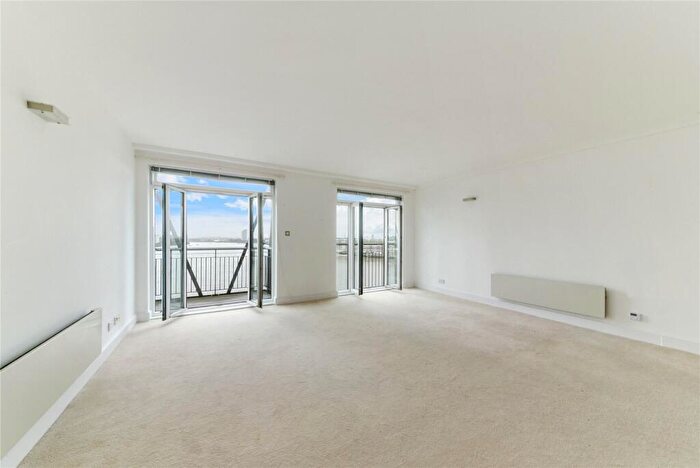 2 Bedroom Apartment To Rent In Dundee Wharf, Three Colt Street, London, E14