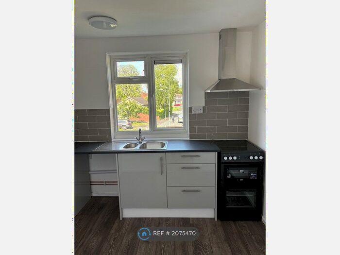 2 Bedroom Flat To Rent In Lower Street, Wolverhampton, WV6