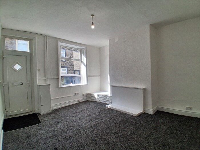 2 Bedroom Terraced House To Rent In Commercial Street, Brierfield, Nelson, BB9