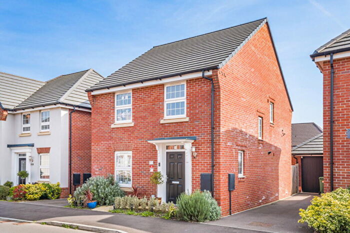 4 Bedroom Detached House For Sale In Manor Road, Newent, GL18