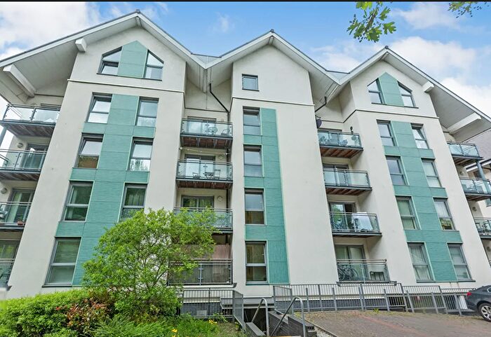 1 Bedroom Flat For Sale In Royal Sovereign Apartments, Copper Quarter, Swansea, SA1