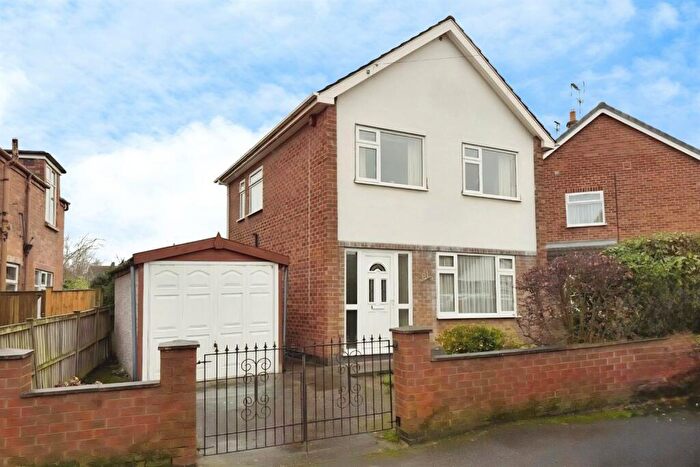 3 Bedroom Detached House For Sale In Waverley Avenue, Beeston, NG9