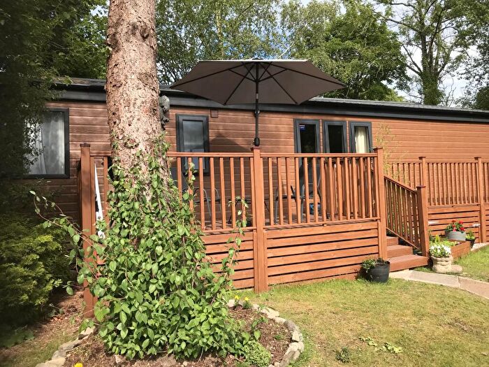 2 Bedroom Lodge For Sale In Two Bed Willerby Pinehurst (), Gatebeck Holiday Park, Gatebeck, Kendal, Cumbria, LA8
