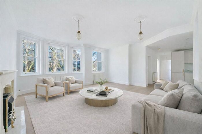 2 Bedroom Flat To Rent In Luxborough Street, Marylebone, W1U