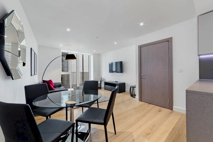 1 Bedroom Flat To Rent In Admiralty House, London Dock, Wapping, E1W