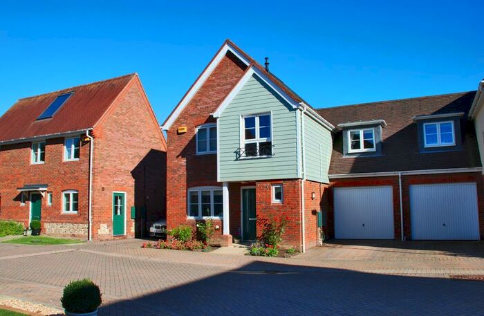 4 Bedroom Semi-Detached House To Rent In Ambrose Corner, Lymington, Hampshire, SO41