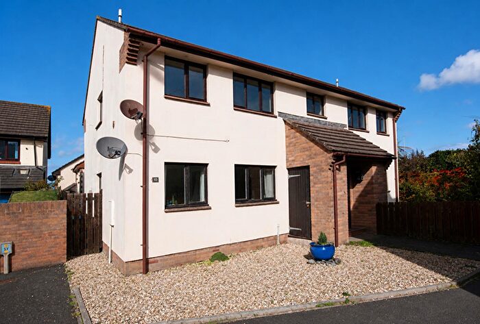 2 Bedroom Apartment For Sale In Ridgeway Avenue, Westward Ho, Bideford, EX39