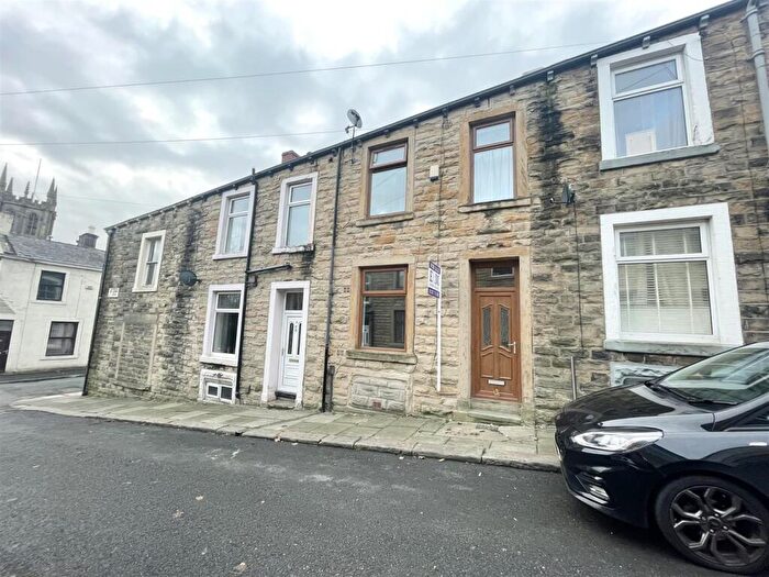 3 Bedroom Terraced House For Sale In St. Leonards Street, Padiham, BB12