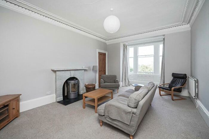 3 Bedroom Flat To Rent In Warrender Park Terrace, Marchmont, Edinburgh, EH9