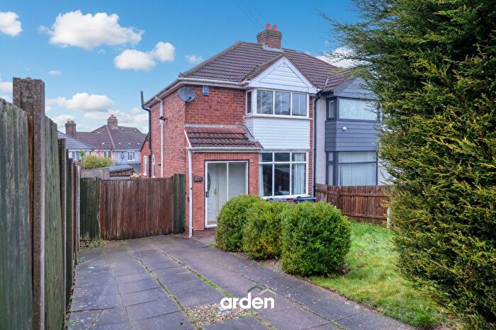 2 Bedroom Semi-Detached House For Sale In Groveley Lane, Birmingham, B31