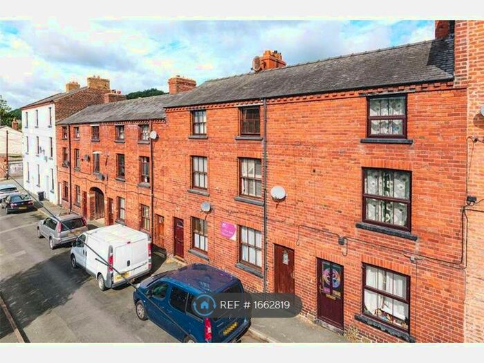2 Bedroom Terraced House To Rent In Union Street, Newtown, SY16