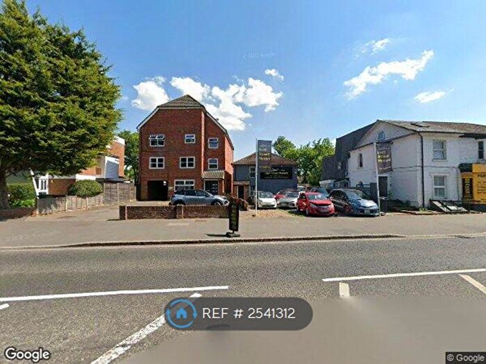 2 Bedroom Semi-Detached House To Rent In East Street, Epsom, KT17