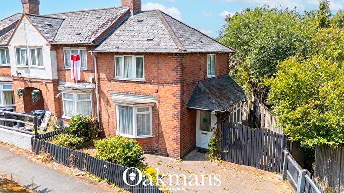 3 Bedroom End Of Terrace House For Sale In Porlock Crescent, Birmingham, West Midlands, B31