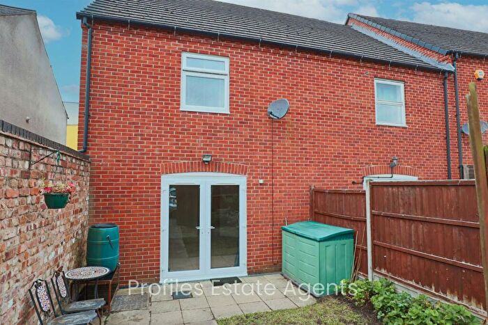 2 Bedroom Semi-Detached House For Sale In Druid Street, Hinckley, LE10