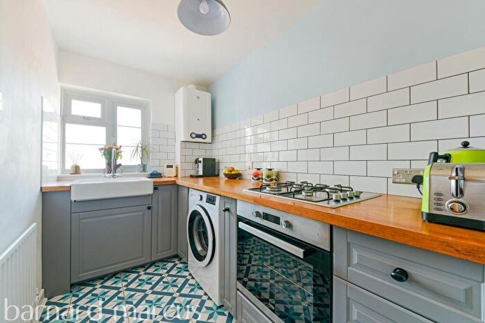1 Bedroom Apartment To Rent In Mitcham Park, Mitcham, CR4
