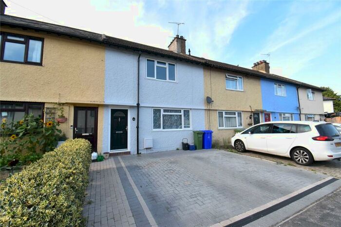 3 Bedroom Terraced House To Rent In Keith Lucas Road, Farnborough, Hampshire, GU14