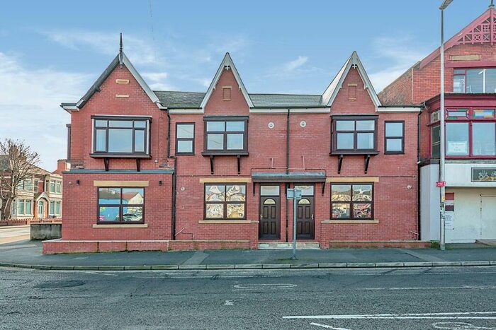 2 Bedroom Apartment To Rent In Church Street, Blackpool, Lancashire, FY1