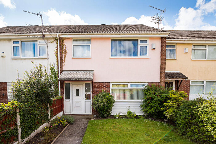 3 Bedroom Terraced House For Sale In Kenilworth Court, Ellesmere Port, CH65