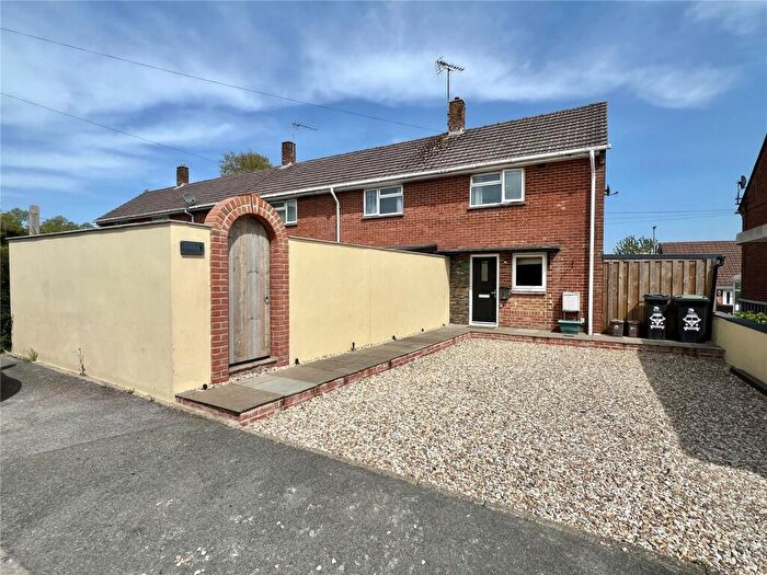 3 Bedroom End Of Terrace House For Sale In Stevens Close, Blandford Forum, Dorset, DT11