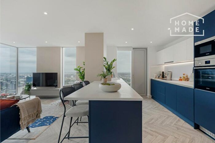 2 Bedroom Flat To Rent In Colliers Yard, M3