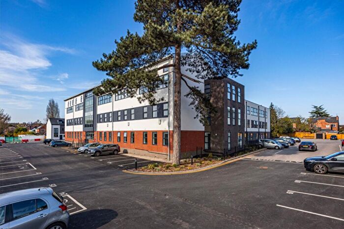 2 Bedroom Flat To Rent In Carnation Place, Tulip Street, NG9