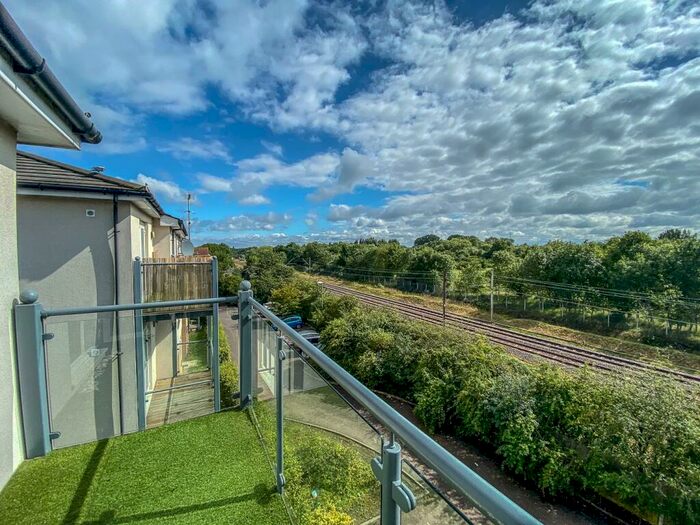 2 Bedroom Apartment For Sale In Sorbus Road, Turnford, Broxbourne, EN10