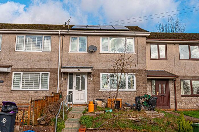 3 Bedroom Terraced House For Sale In Hanbury Gardens, Pontnewynydd, NP4